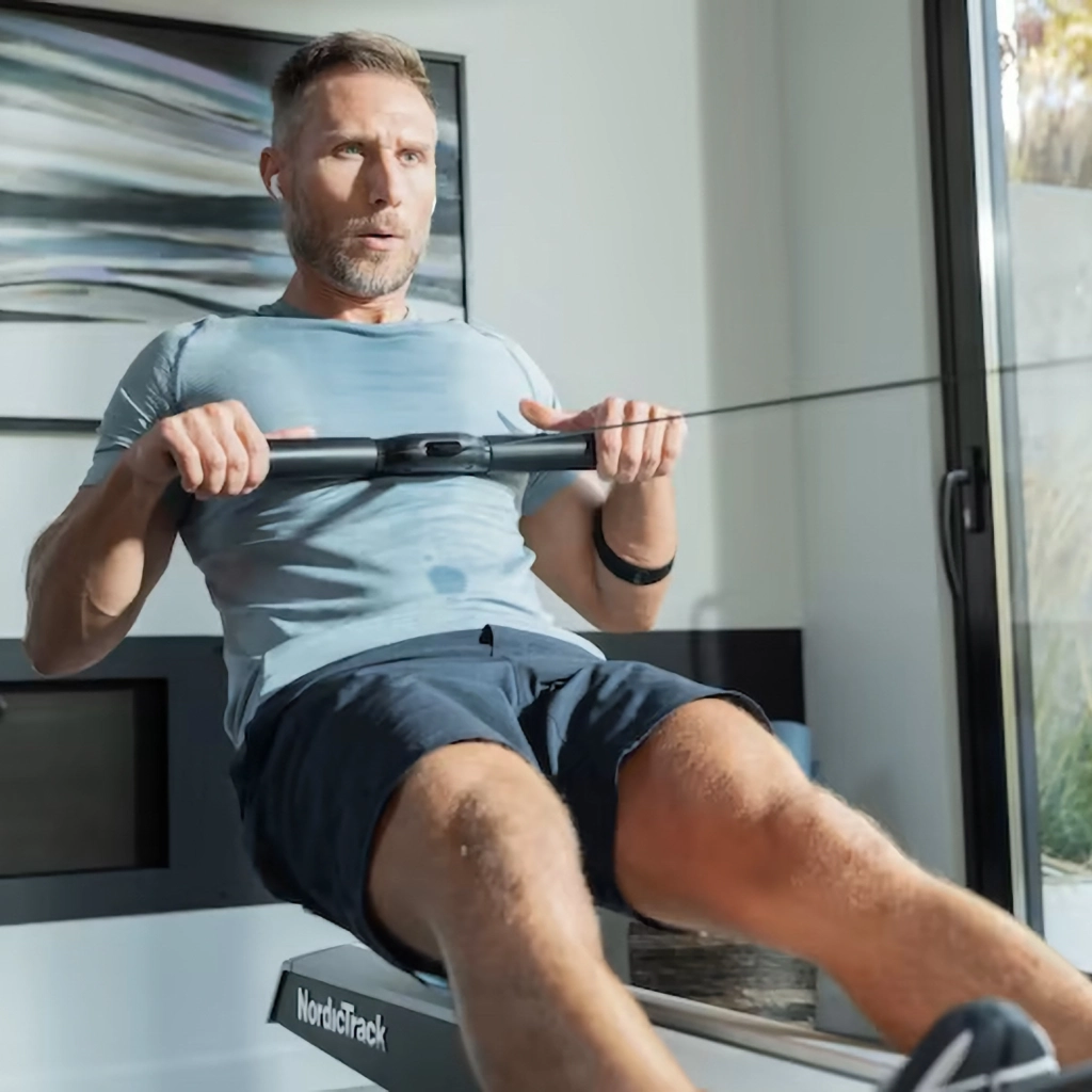 NordicTrack RW900 – veslaška naprava – 22″ HD zaslon na dotik – iFit