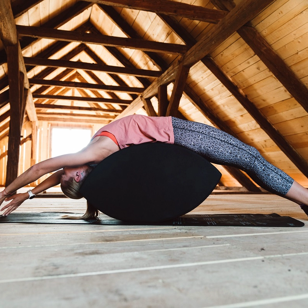 PWR Body Mate - elipsa za raztezanje, stabilizacijo in krepitev mišic