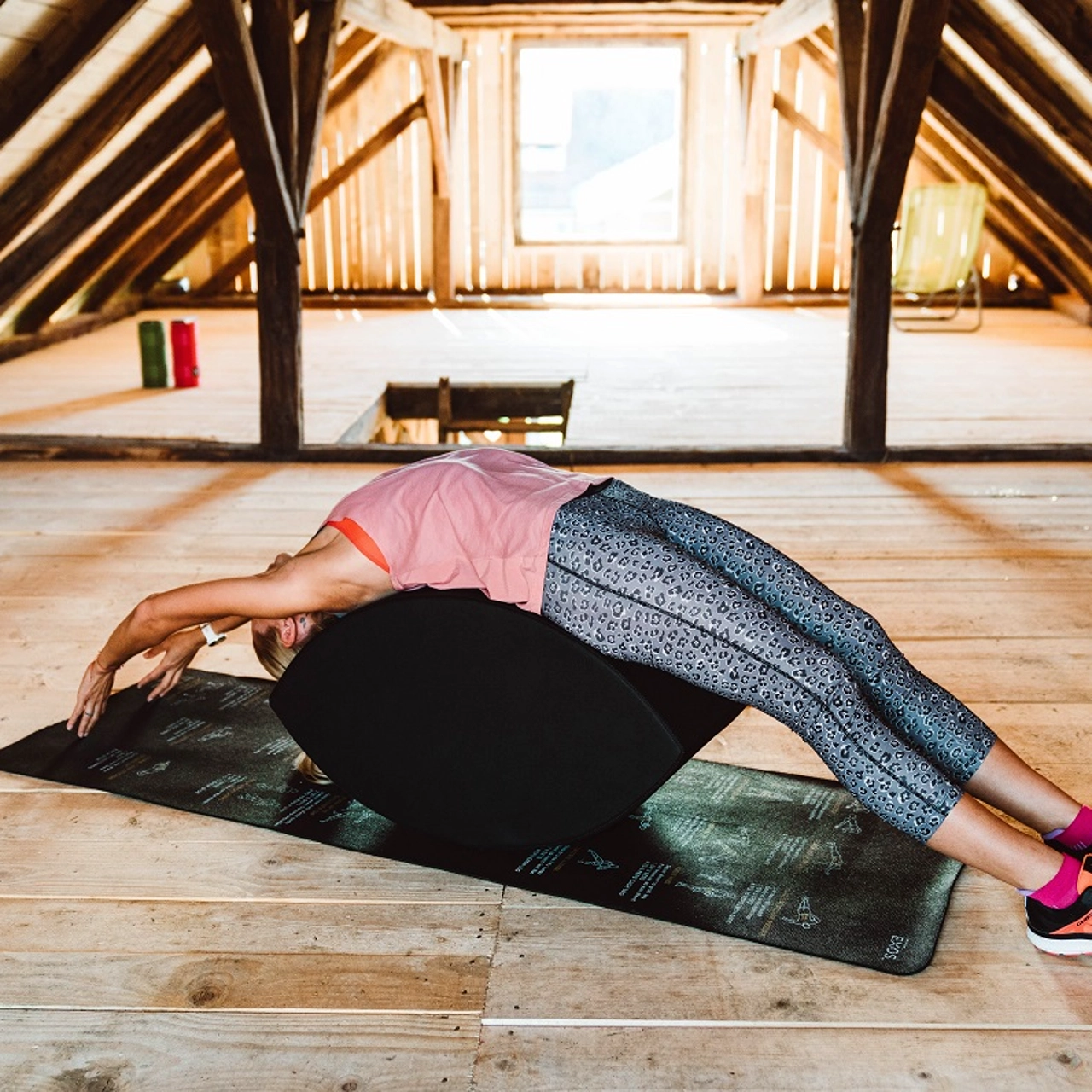 PWR Body Mate - elipsa za raztezanje, stabilizacijo in krepitev mišic