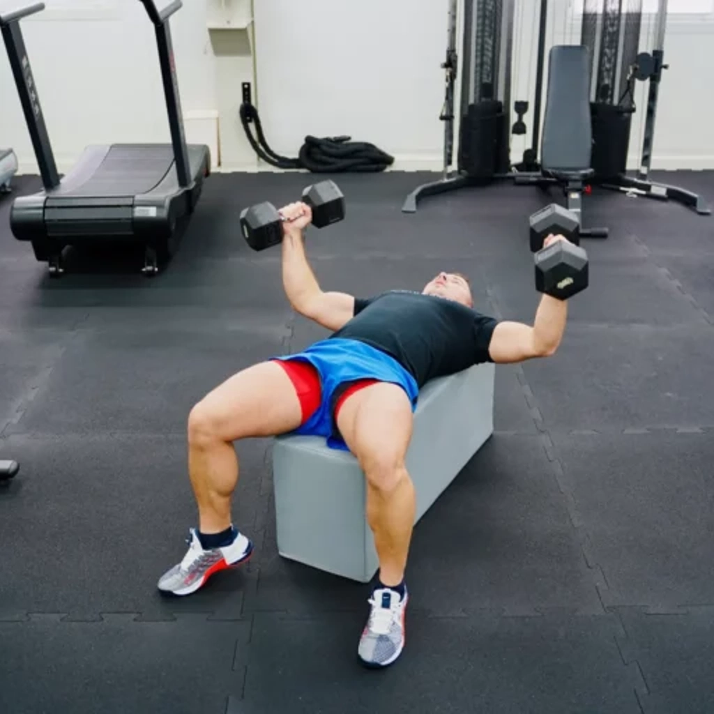 PWR Cubo Bench - večnamenska prenosna fitnes klop za celovit trening